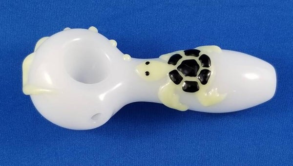 Turtle Glow in Dark 4" Glass Hand Pipe - White