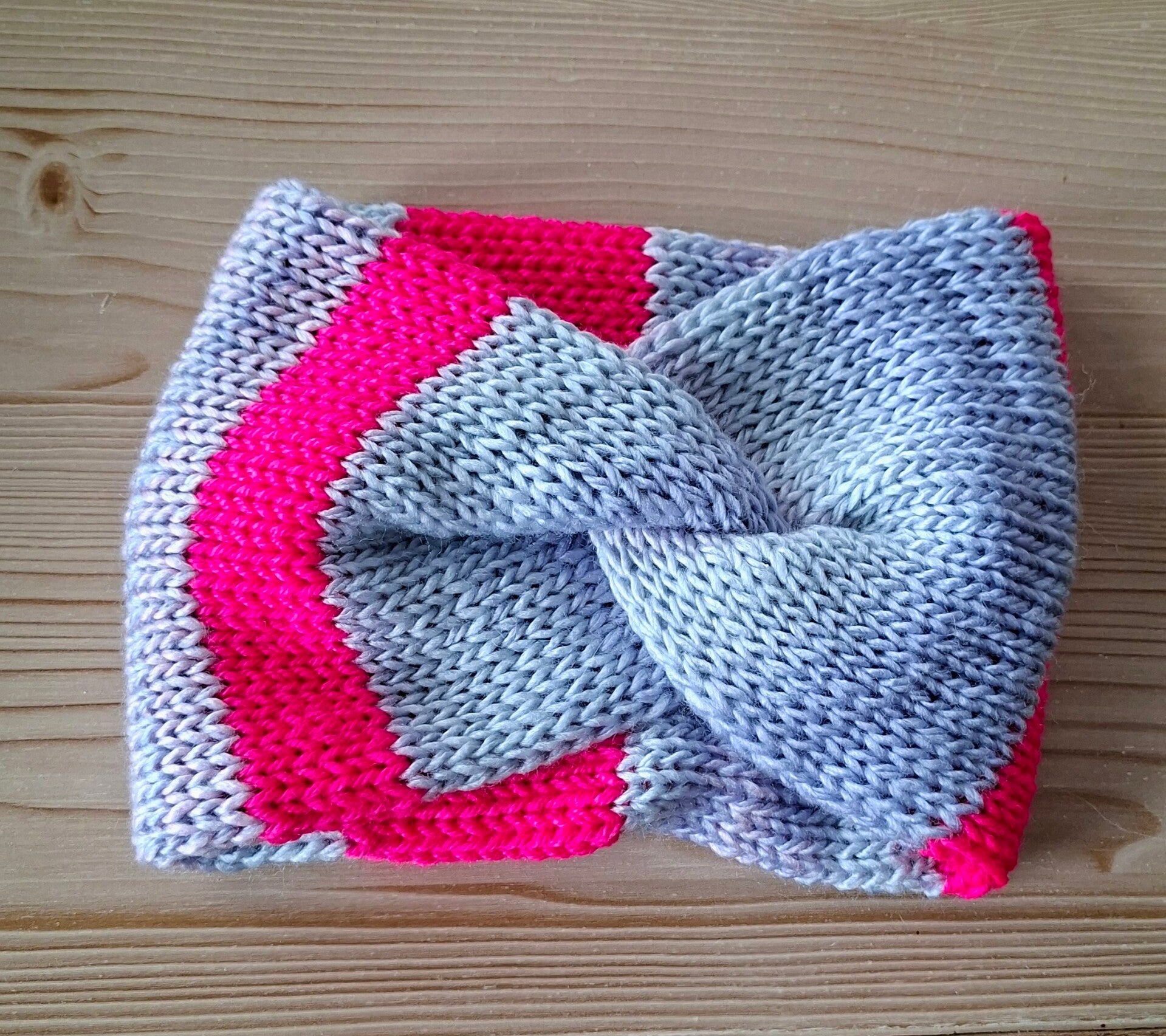 Winterhaarband lichtgrijs roze