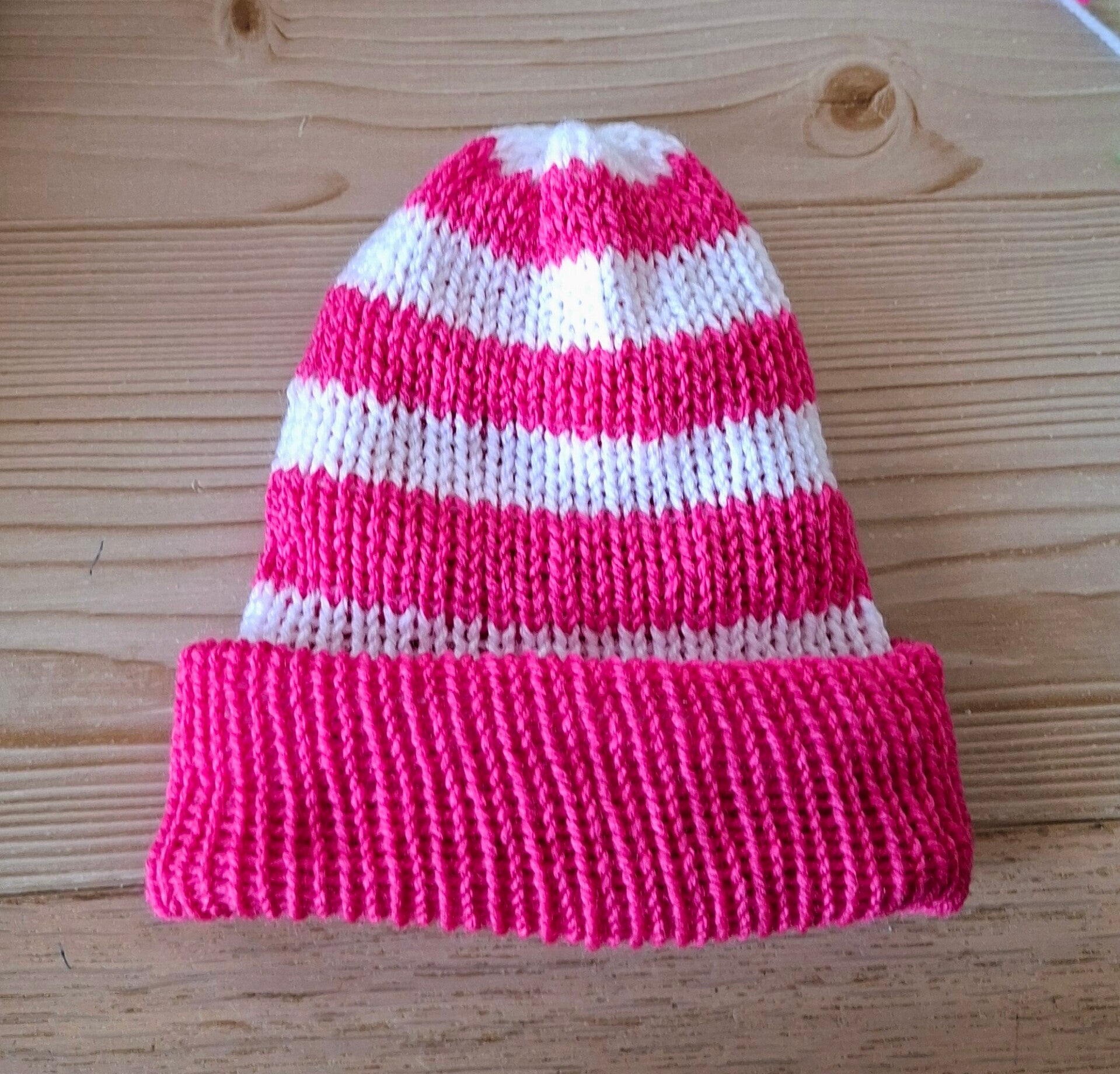 Kindermuts wit/roze streep