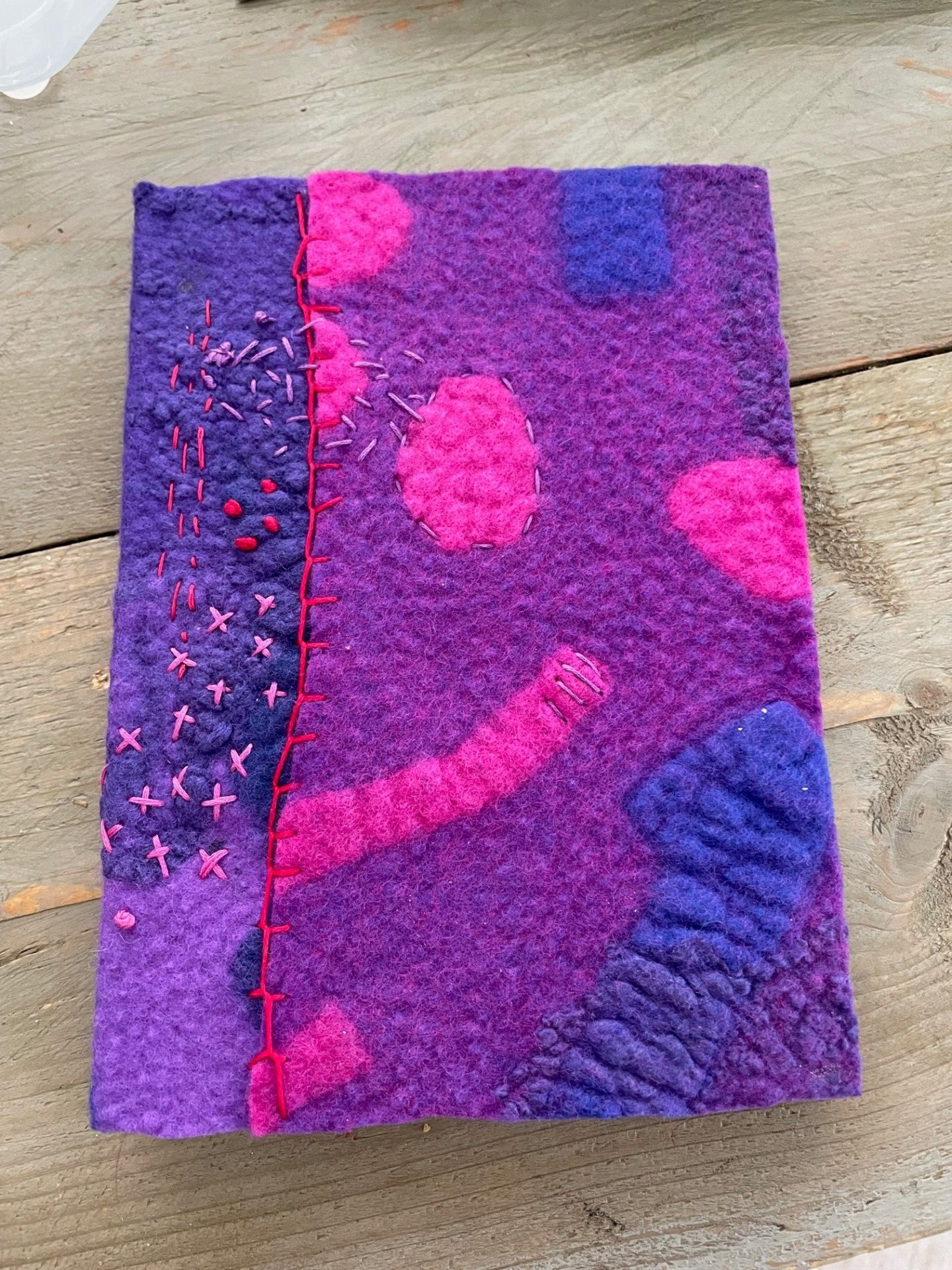 Notitieboek A5 vilt paars 1