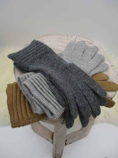 Handschuhe aus Babyalpaka