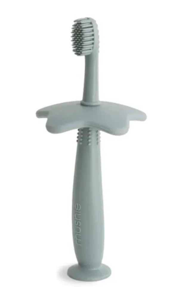123. Mushie training tandenborstel cambridge blue