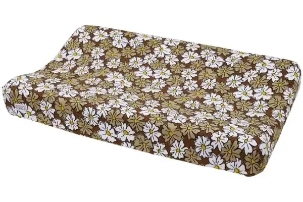 29 Meyco AANKLEEDKUSSENHOES VINTAGE FLOWER - CHOCOLATE - 50X70CM