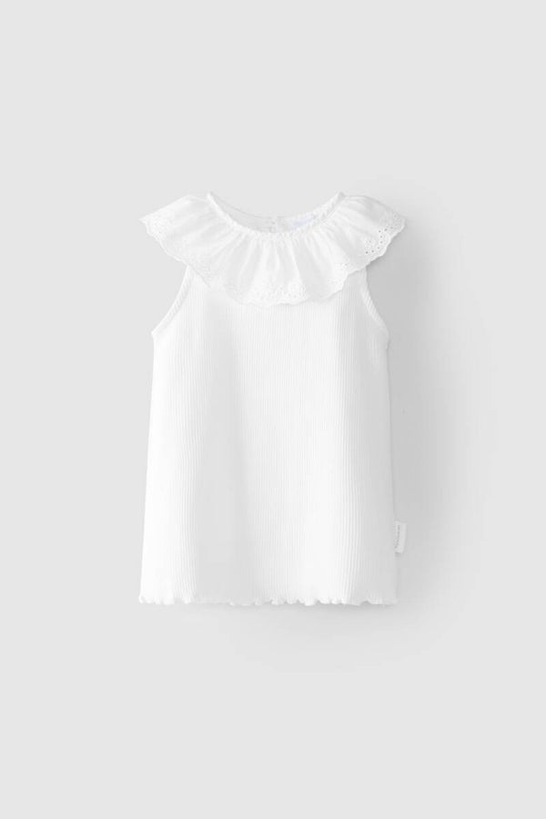 Laranijnha Wit topje met broderie kraag