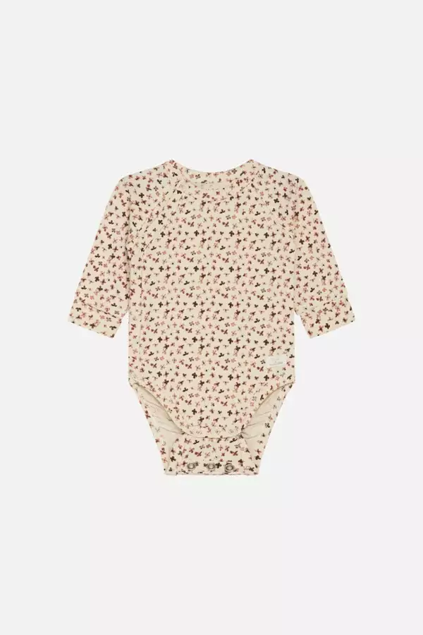 44. Hust and claire body bing 62