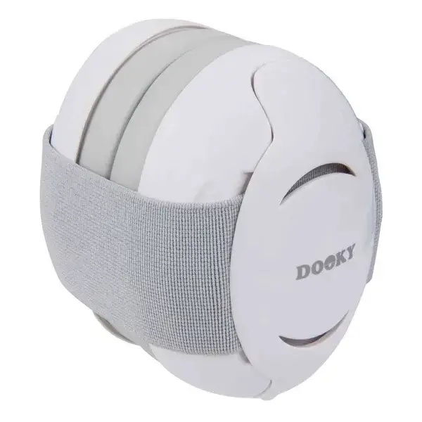 136. Dooky Baby Ear Protection White (0-3 y)
