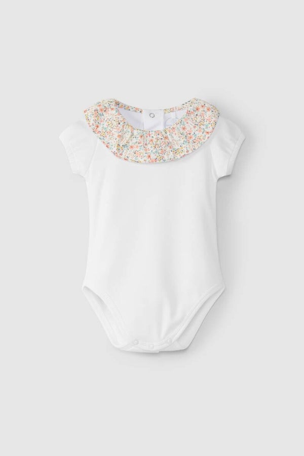 Laranijnha body met kleine bloemetjes kraag