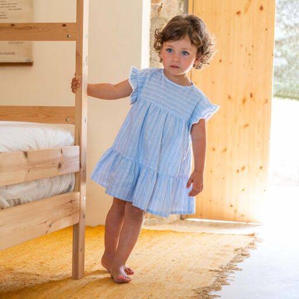 Laranijnha kleedje blauw met kantje