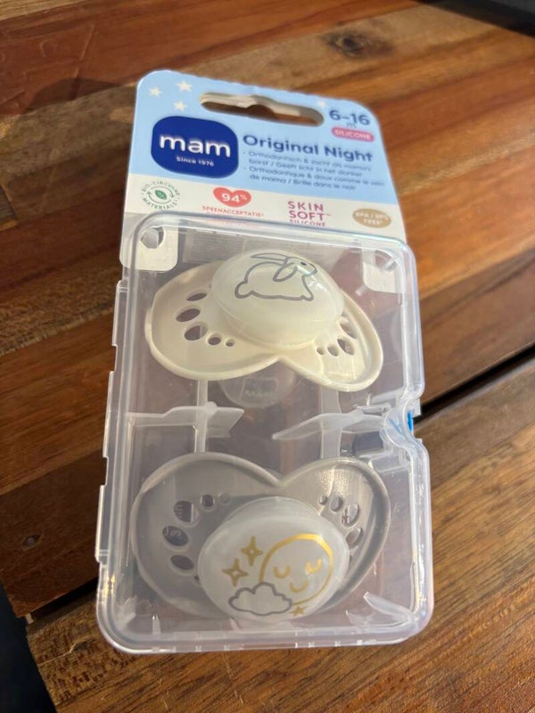 MAM Original Night Fopspeen Silicone beige 6-16