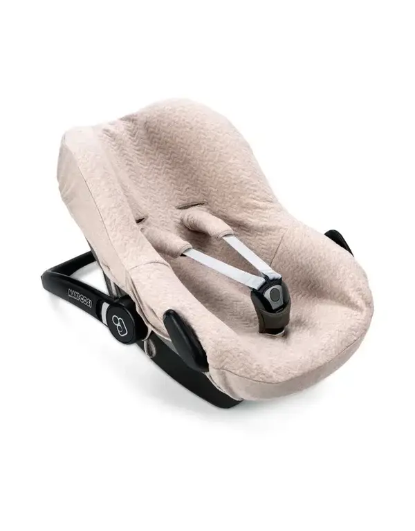 132. Poetree MAXI COSI AUTOSTOELHOES CHEVRON LIGHT CAMEL