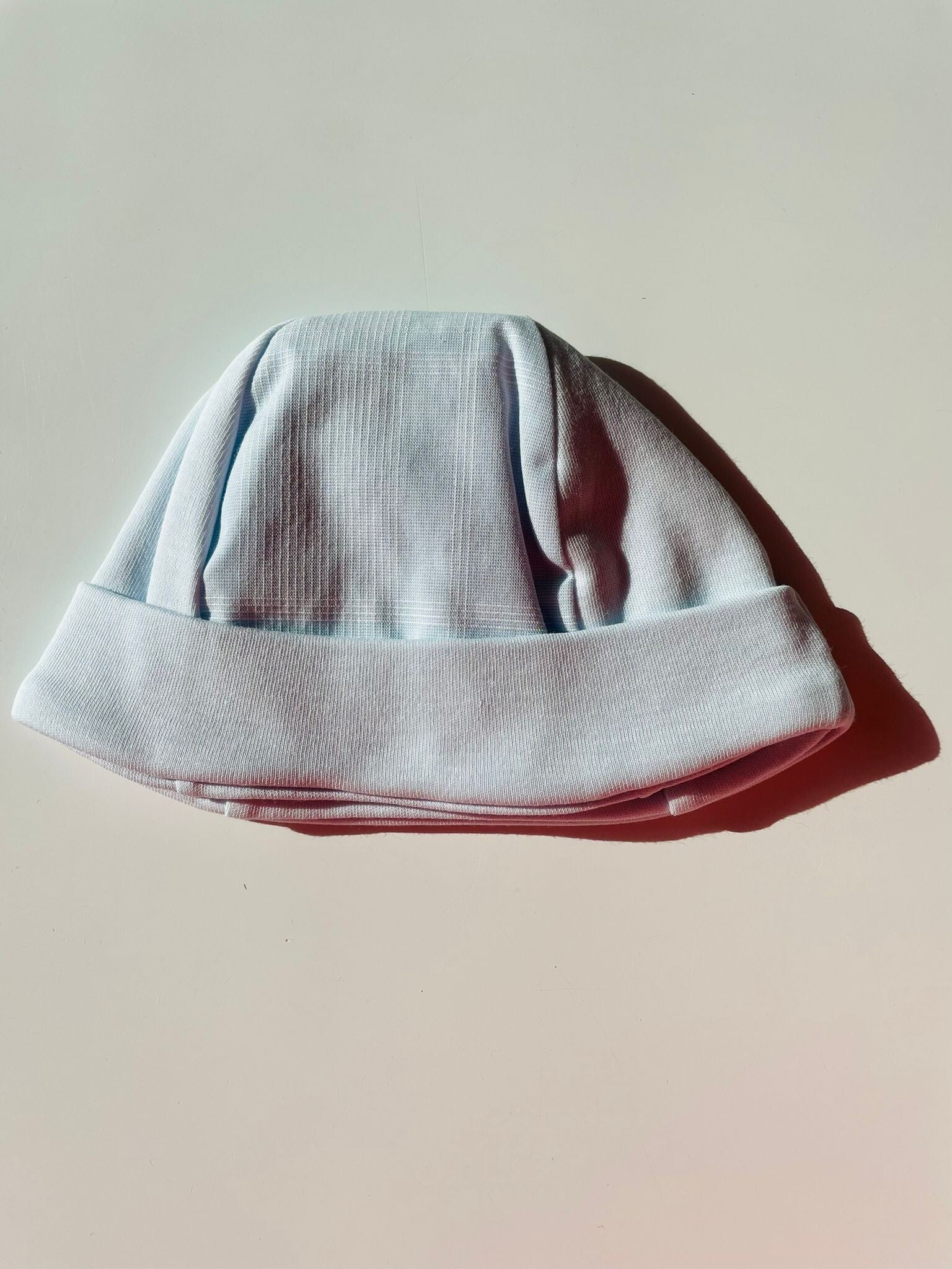 Baby Gi mutsje Peter blue newborn