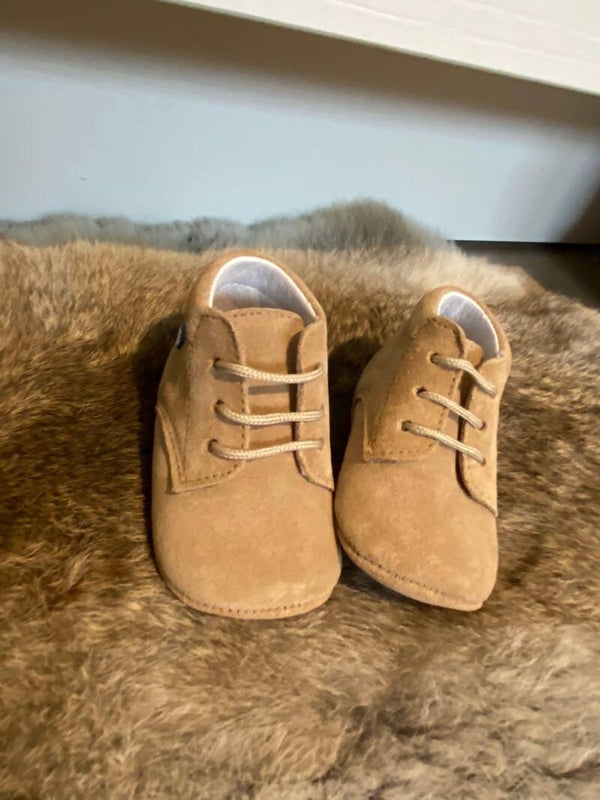 bruine schoentjes Maat 19