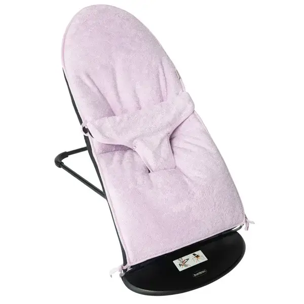 65. Timboo Babybjorn hoes Silky lilac