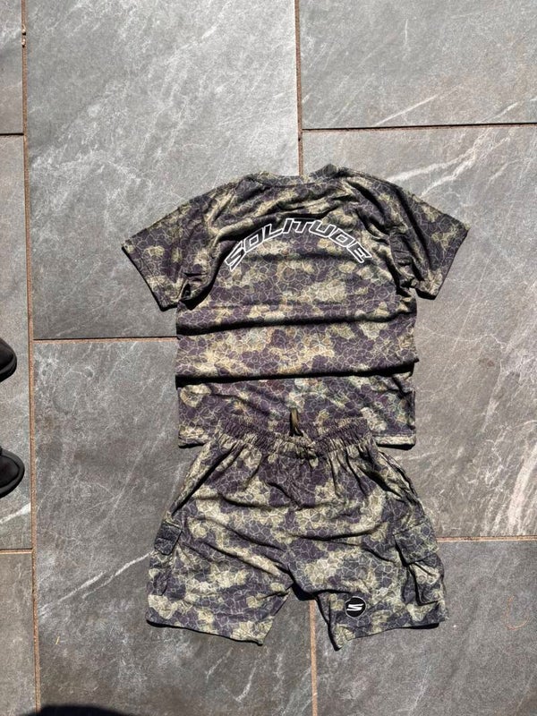 solitude camo set