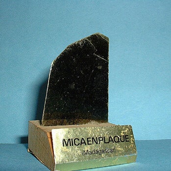 mica-en-plaque-madagascar-standard.jpg