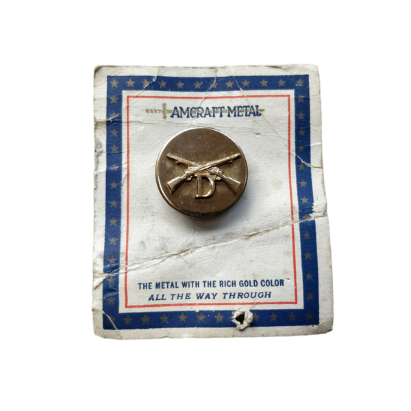 WWII US Collar Disc Infantry D Screwback