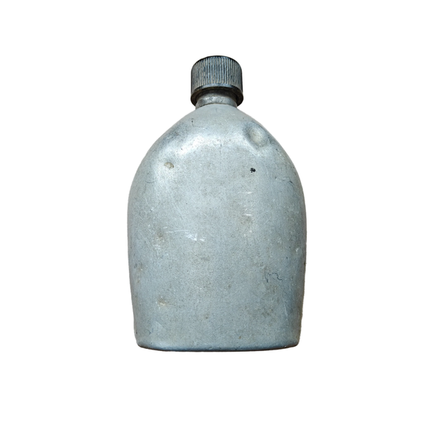 WWII US Canteen 1945
