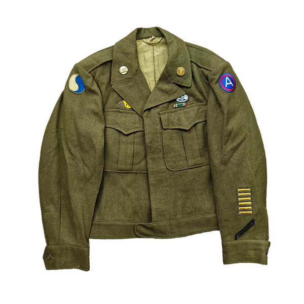 WWII US Ike Jacket 29th infantry Division Combat Medic