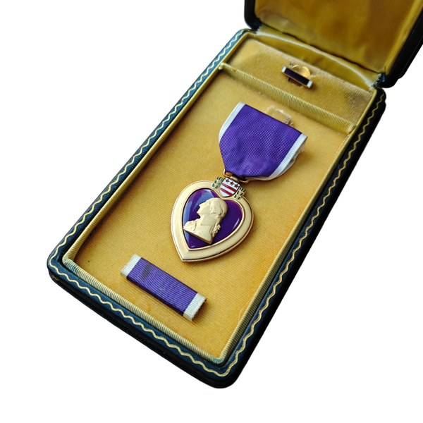 WWII US Purple Heart Medal With Box