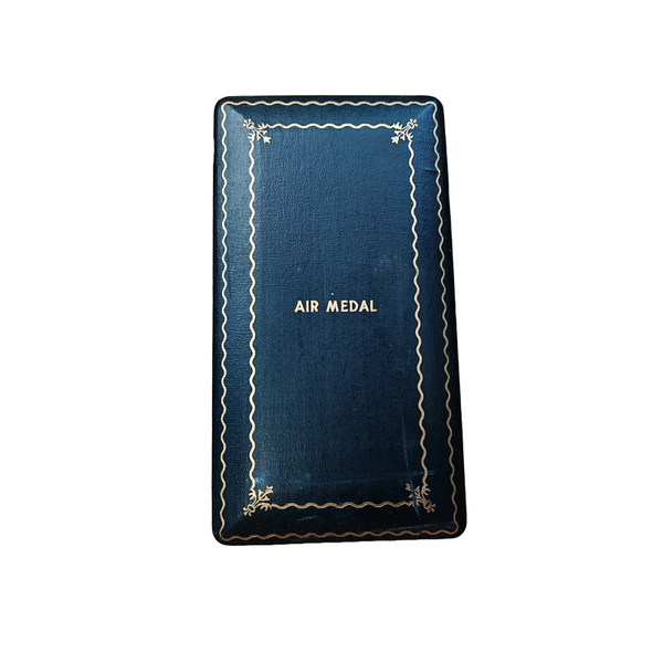 WWII US Air Medal Coffin Case