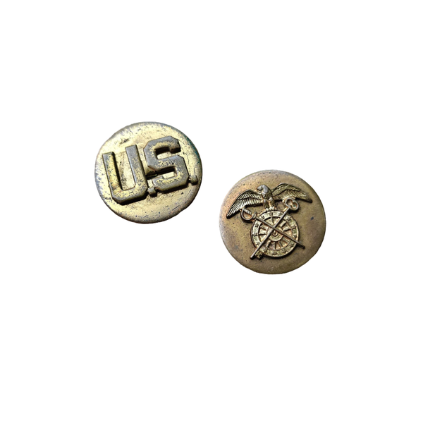 WWII US Collar Disc Set Quartermaster Corps
