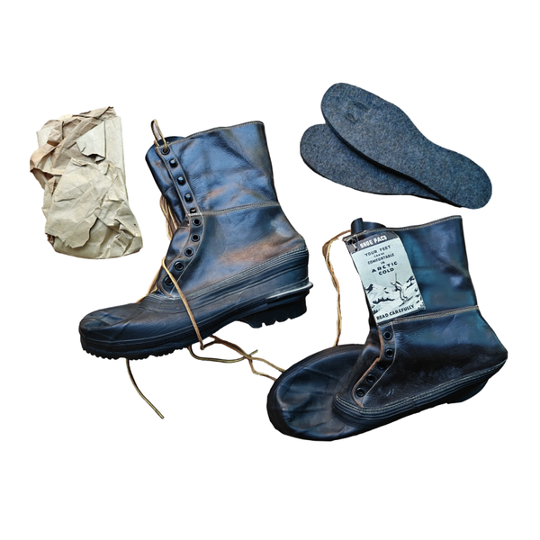 WWII US Shoe Pac Rubber Winter Boots Mint Unissued