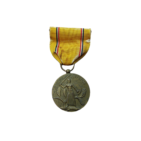 WWII US American Defense Medal