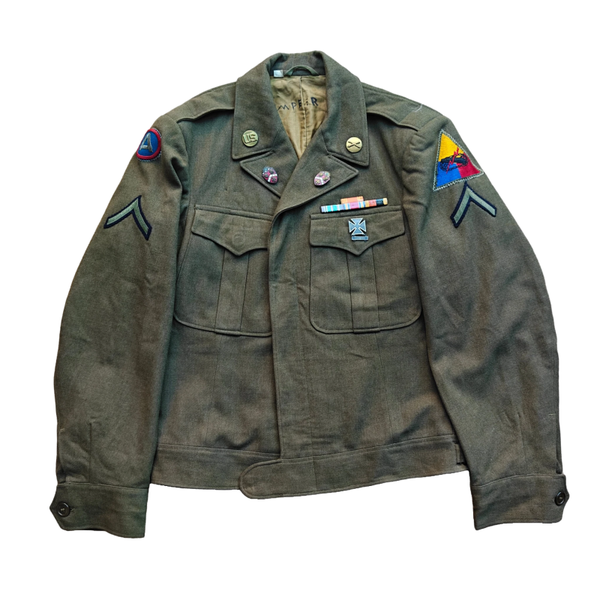 WWII US Ike Jacket Armored Command Named