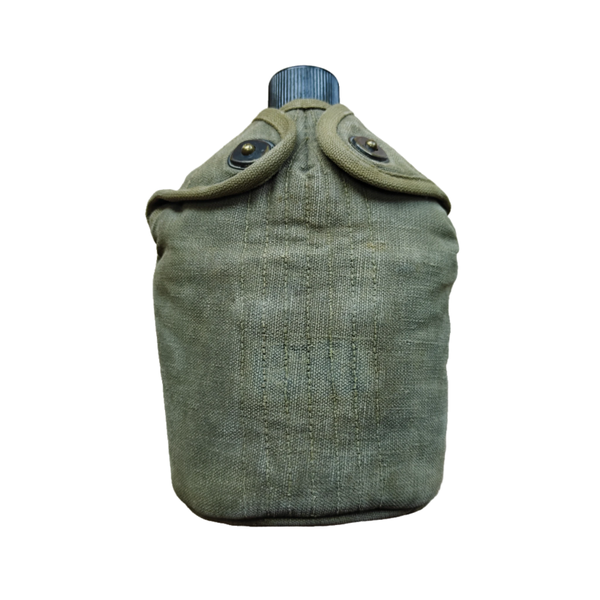 WWII US Cavalry / Paratrooper Canteen OD Cover