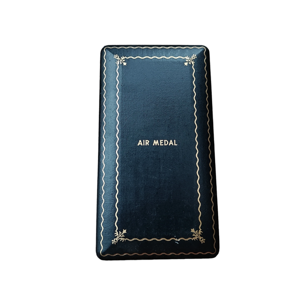 WWII US Air Medal Coffin Case