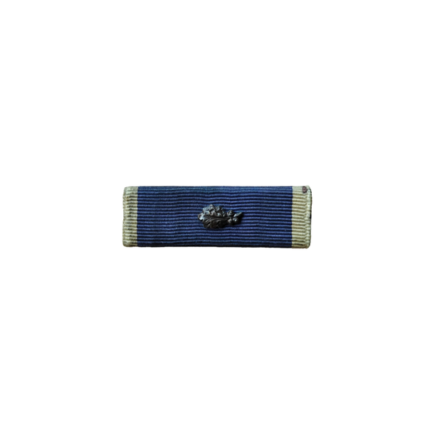 WWII US Ribbon Bar Purple Heart Medal With Oakleaf
