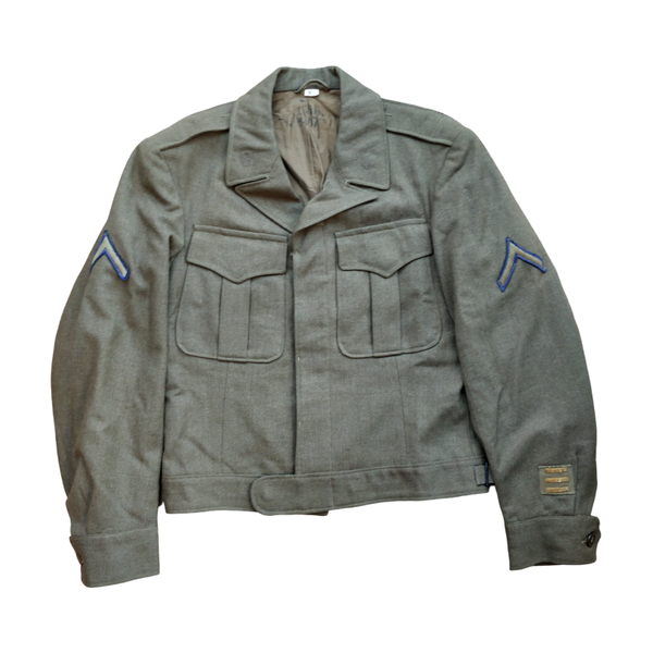 WWII US Ike Jacket Private