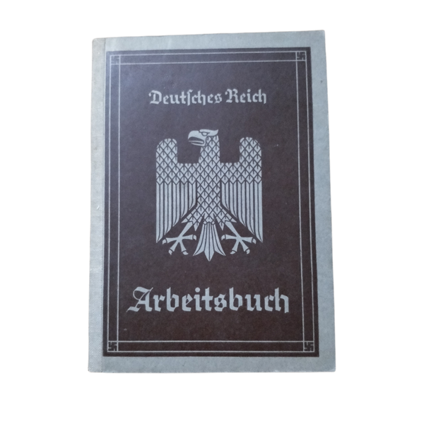 WWII German Arbeitsbuch + Doc. Essen