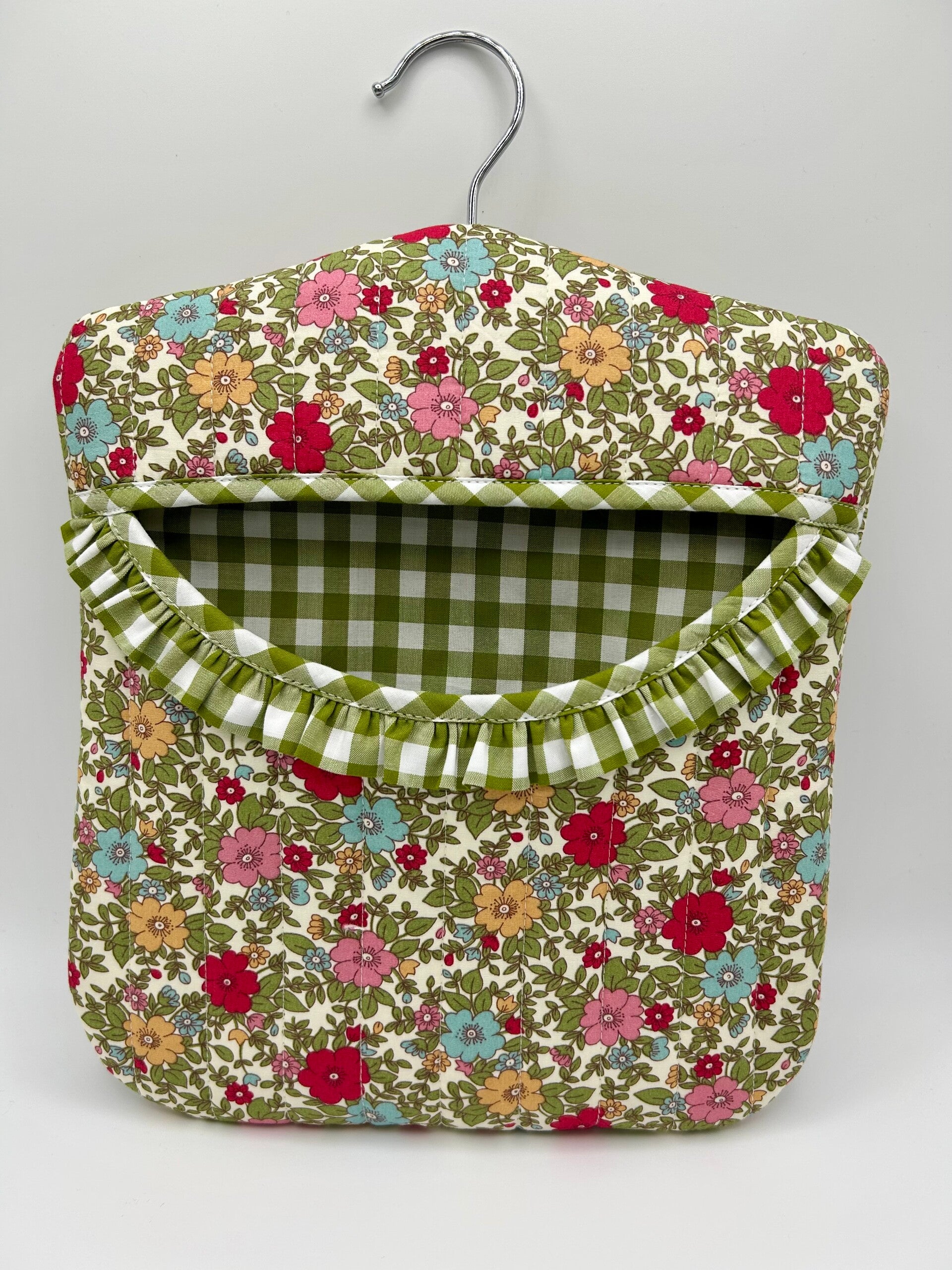 Abby Floral Peg Bag