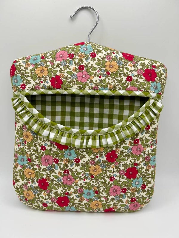 Abby Floral Peg Bag