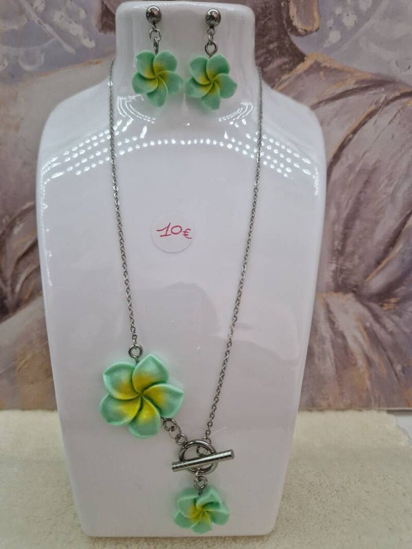 PARURE FLEUR EN ARGENT ET RESIN