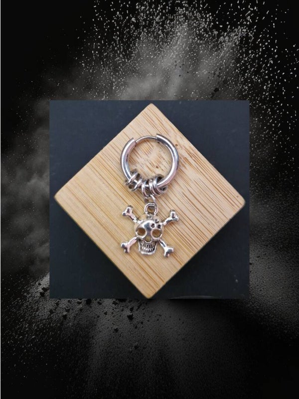 B.OREILLE TETE DE MORT ANNEAUX ARGENT