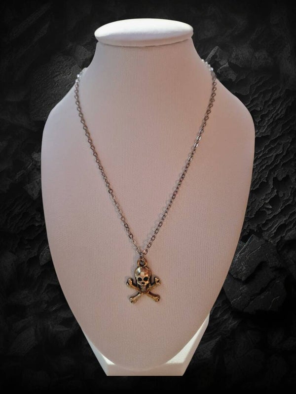 COLLIER PENDENTIF TETE DE MORT EN ARGENT