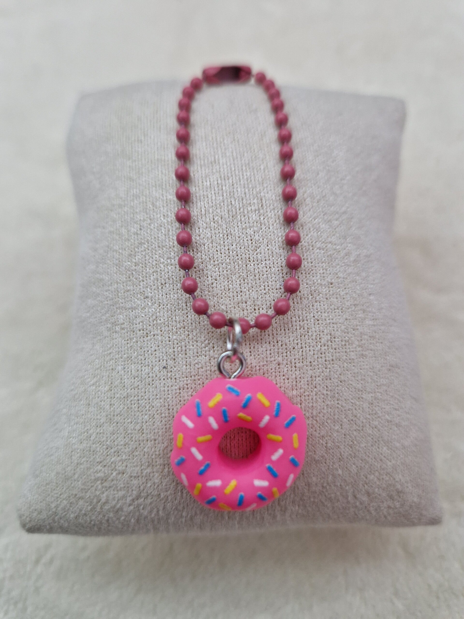 DONUTS ROSE FONCE