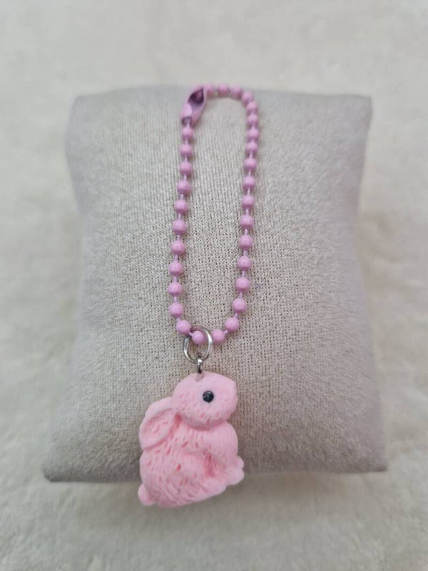 LAPIN ROSE