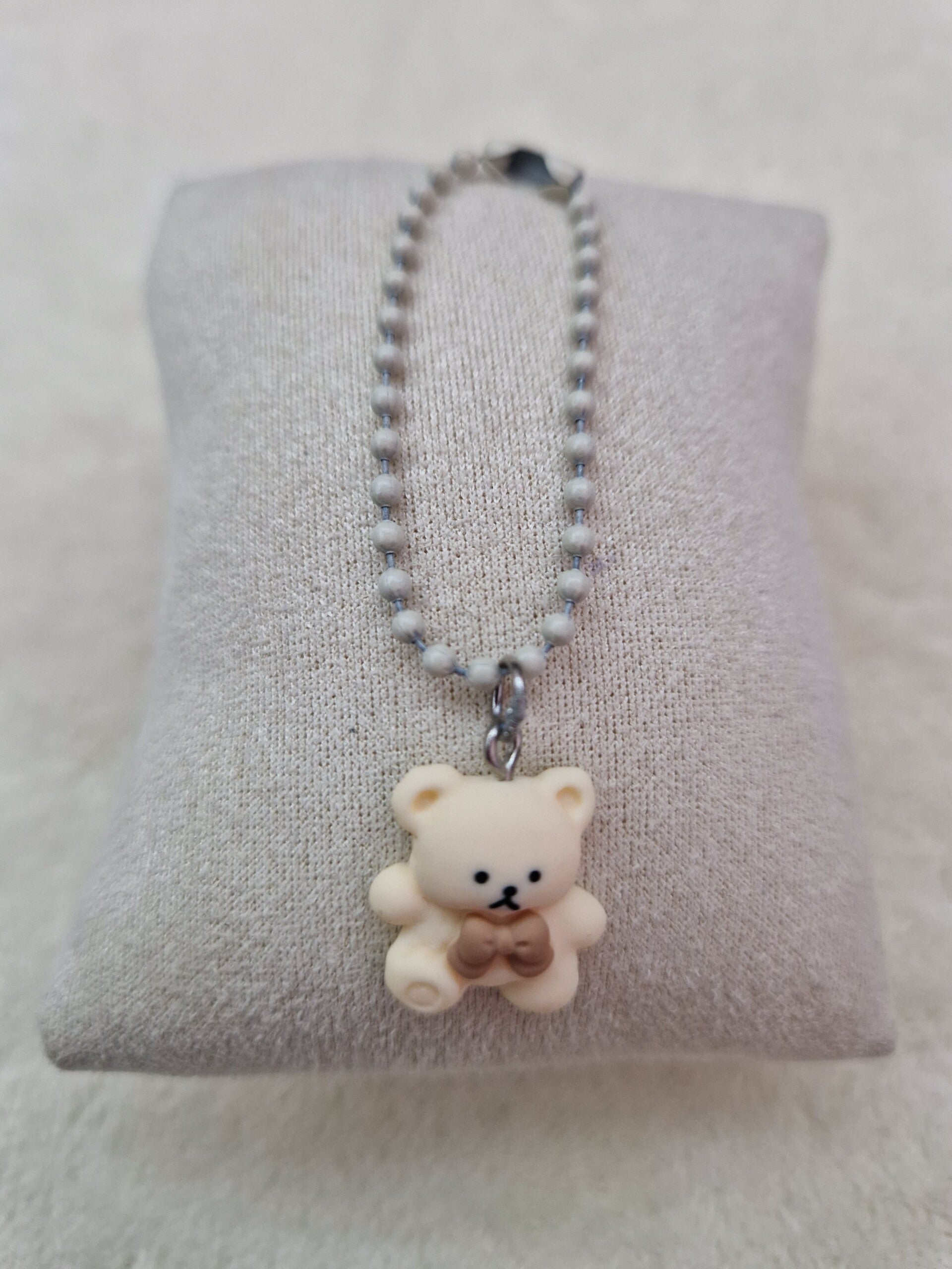 PETIT OURS BLANC