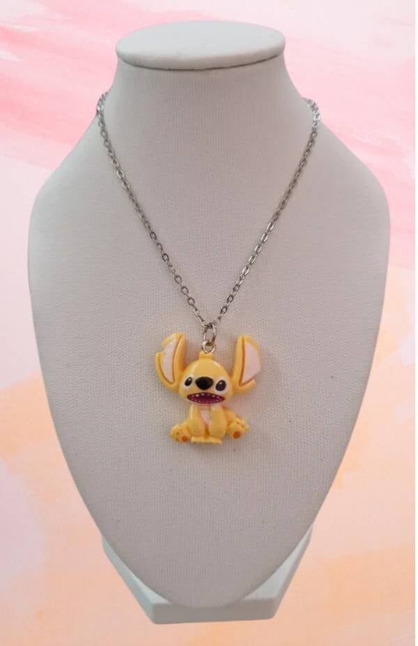 COLLIER STICH ACRYLIQUE JAUNE
