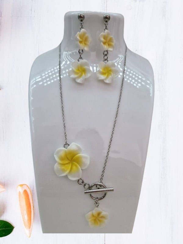 PARURE FLEUR EN ARGENT ET RESIN