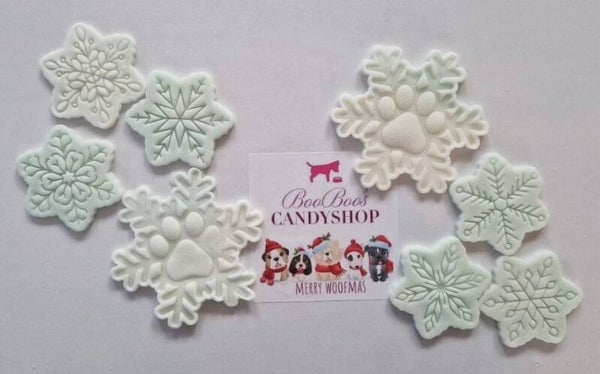 Paw snowflake 🐾❄️