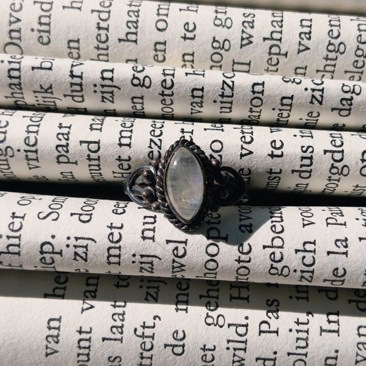 Ring M54 Regenboog Maansteen 925 Sterling Zilver