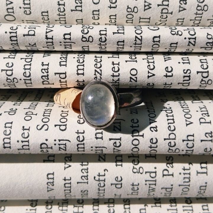 Ring M60 Regenboog Maansteen 925 Sterling Zilver