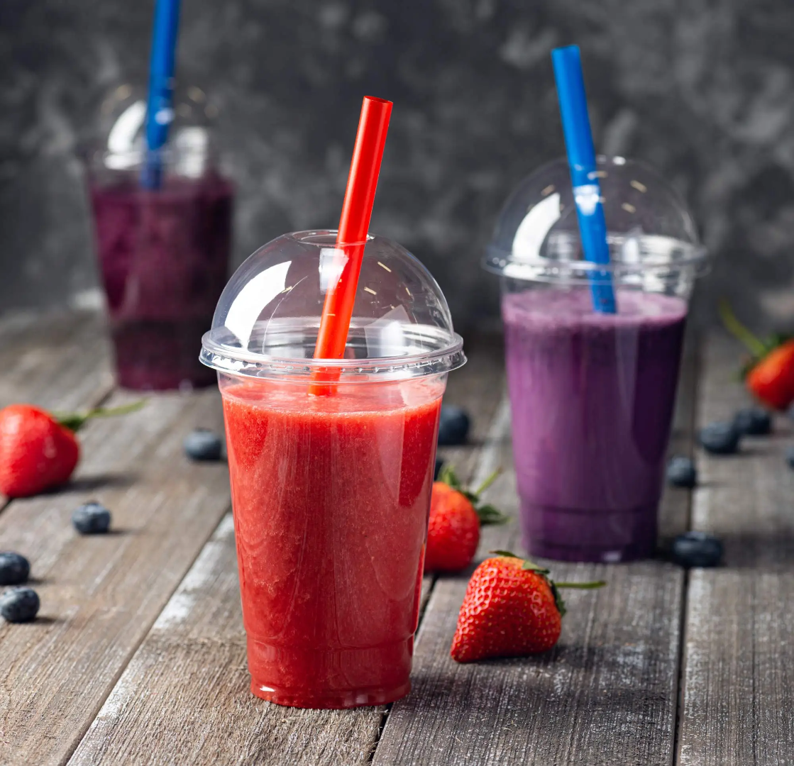 100x smoothiebekers 500ml met Bol deksel