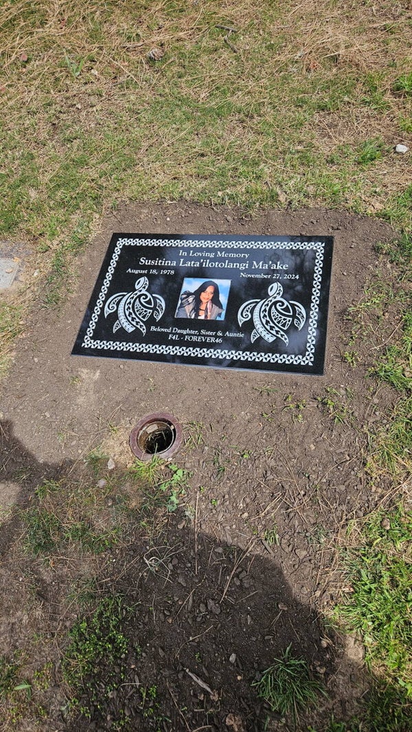 30x16 or 30x20 Granite Ground Headstone