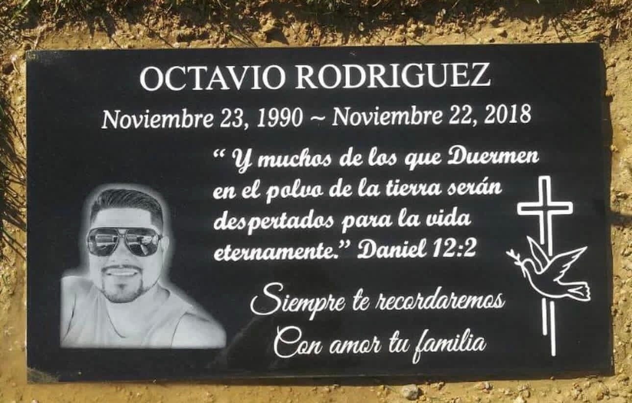 28x16 Ground Headstone