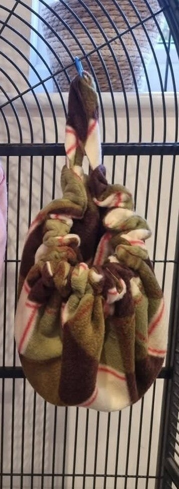 LARGE POUCH